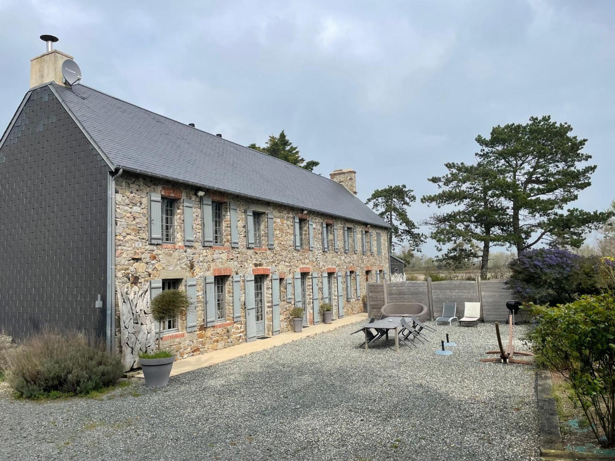 Gite Ouest De La Pointe D'Agon Zewnętrze zdjęcie
